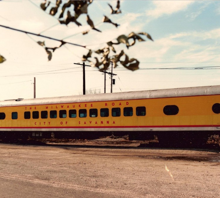 savanna-train-car-museum-photo